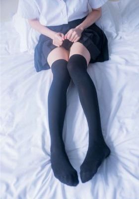 年轻的保姆hd_国产剧日韩免费观看