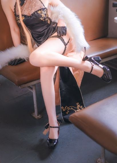 烈焰红唇高清免费完整版在线观看_HD影视在线观看