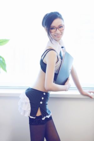 九色丨蝌蚪pony校服_高清免费观看