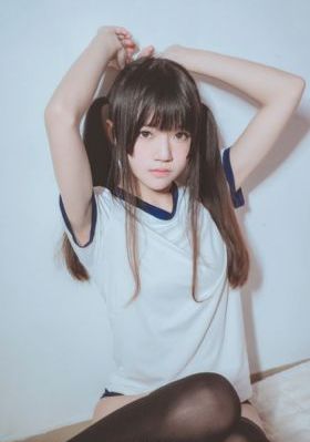 一脸嫌弃的表情给你看胖 次_4K超清免费观看